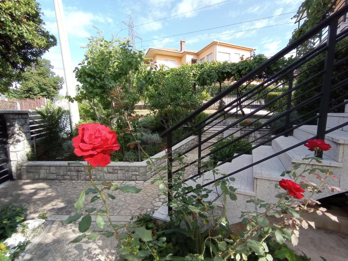 Apartman Simun Риека Экстерьер фото