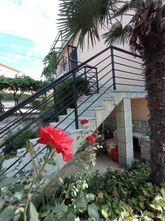 Apartman Simun Риека Экстерьер фото
