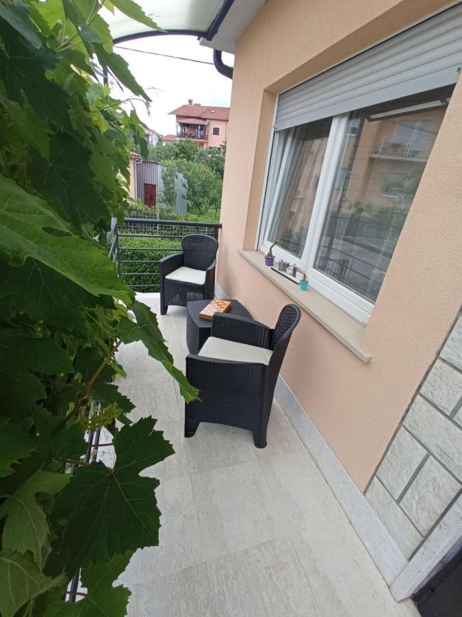 Apartman Simun Риека Экстерьер фото