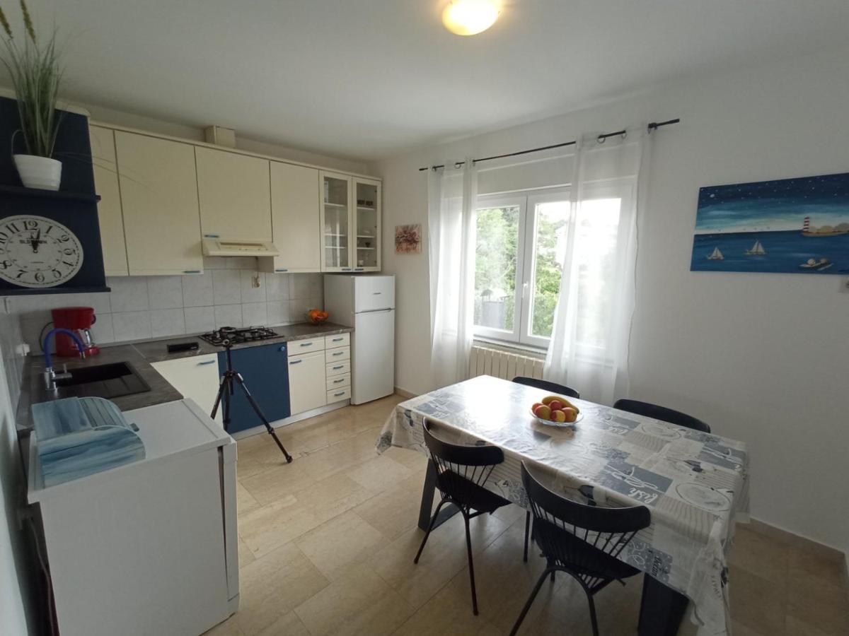 Apartman Simun Риека Экстерьер фото